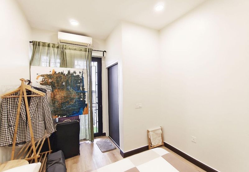 Elmina Green Three @ City of Elmina