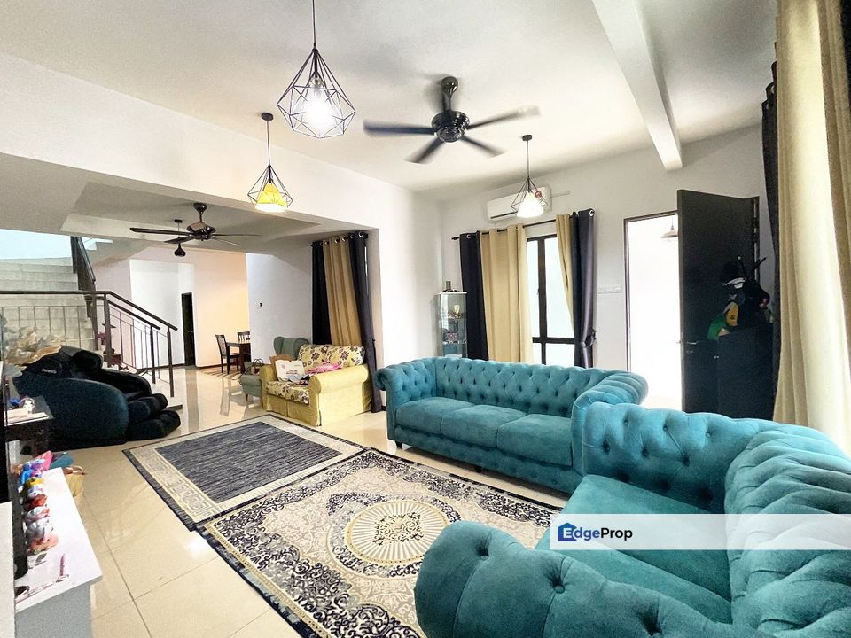 THISTLE SAUJANA KLIA ,SEPANG [PARTIALLY FURNISHED] DOUBLE STOREY, Selangor, Sepang