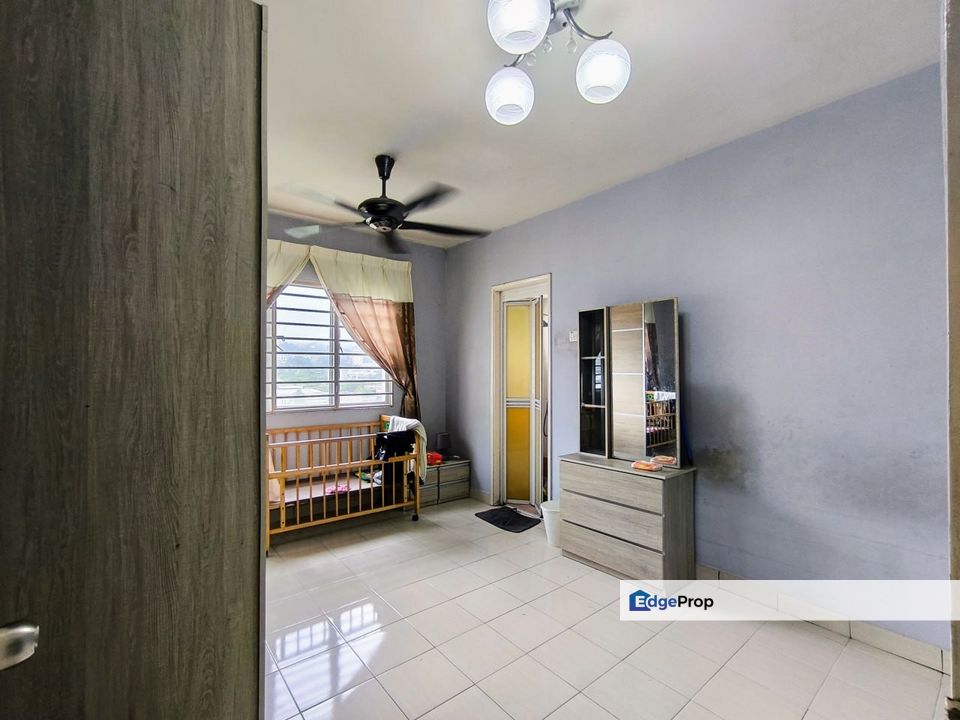 Magna Ville Condominium Furnished Selayang Batu Caves FOR SALE:, Selangor, Selayang