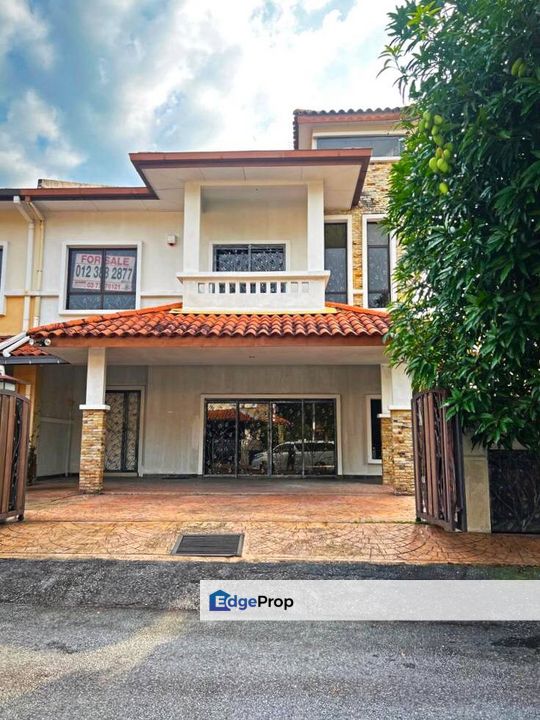 Tropika Kemensah, Ampang   . Asking Price: RM1.9 million (Nego) . LA/ BUA: 3,600/ 3,520sqft . Freehold . Non-Bumi Lot . Partial Furnished - 5 Beds/ 3 , Selangor, Taman Melawati