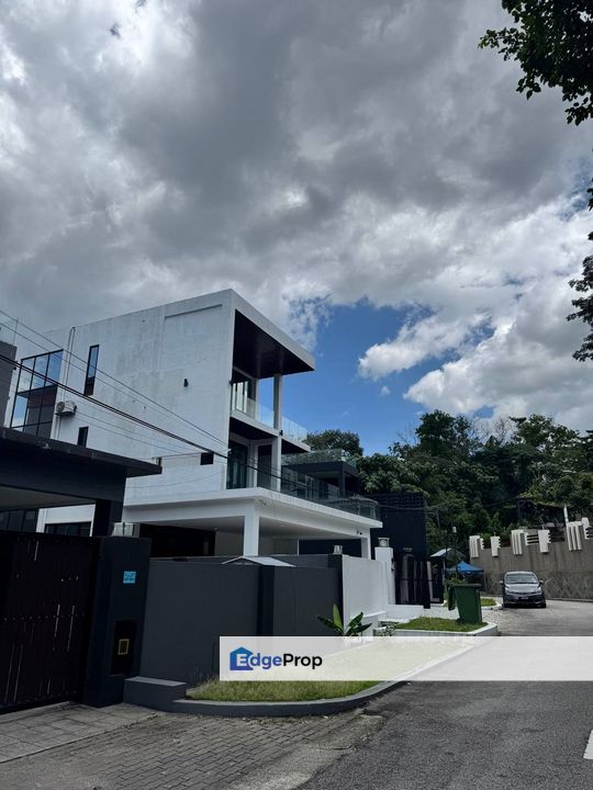 Country Heights Kajang Selangor Fully Furnished  3 Storey Modern Design Bungalow , Selangor, Country Heights