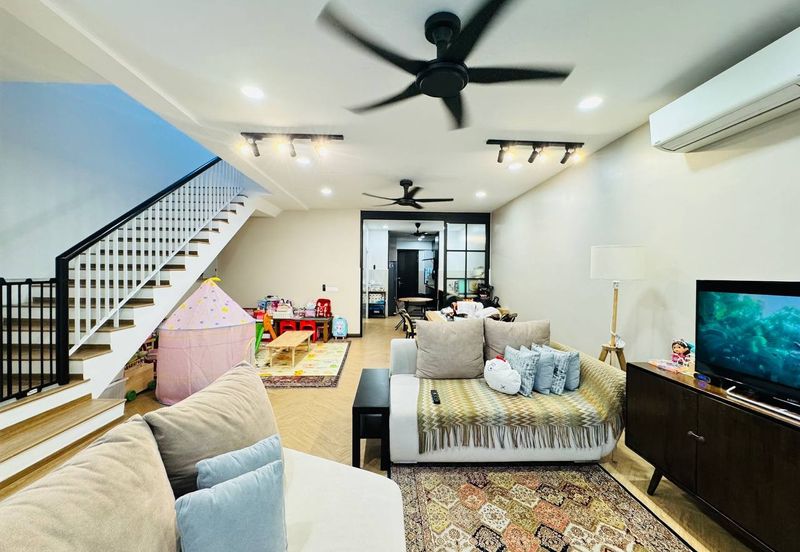 Elmina Green Three @ City of Elmina