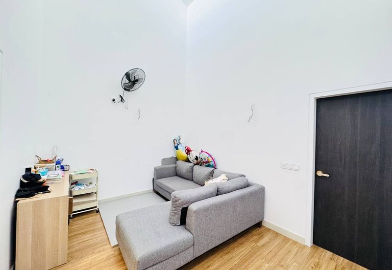 Elmina Green Three @ City of Elmina