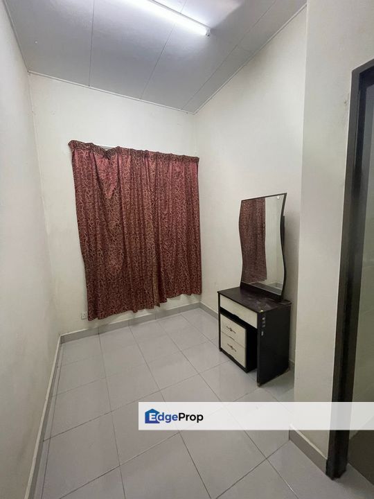 Jalan Kebun Nenas Bandar Putera 2 Klang Single Storey , Selangor, Klang
