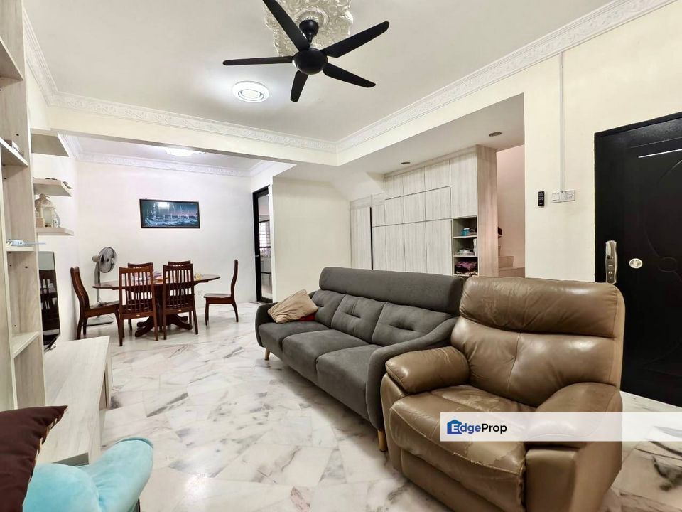 Taman Universiti, Sungai Tangkas, Bangi [Near UKM] Double Storey Terrace, Selangor, Bangi