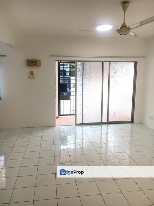 Taman Impian Indah, Sungai Buloh | Bukit Rahman Putra (BRP) | 2 Storey Terrace House | Extended and Well Maintained  , Selangor, Sungai Buloh