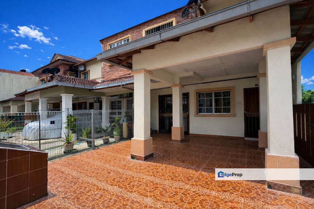 Bangi Perdana Seksyen 3 Bangi Double Storey Terrace Endlot, Selangor, Bangi
