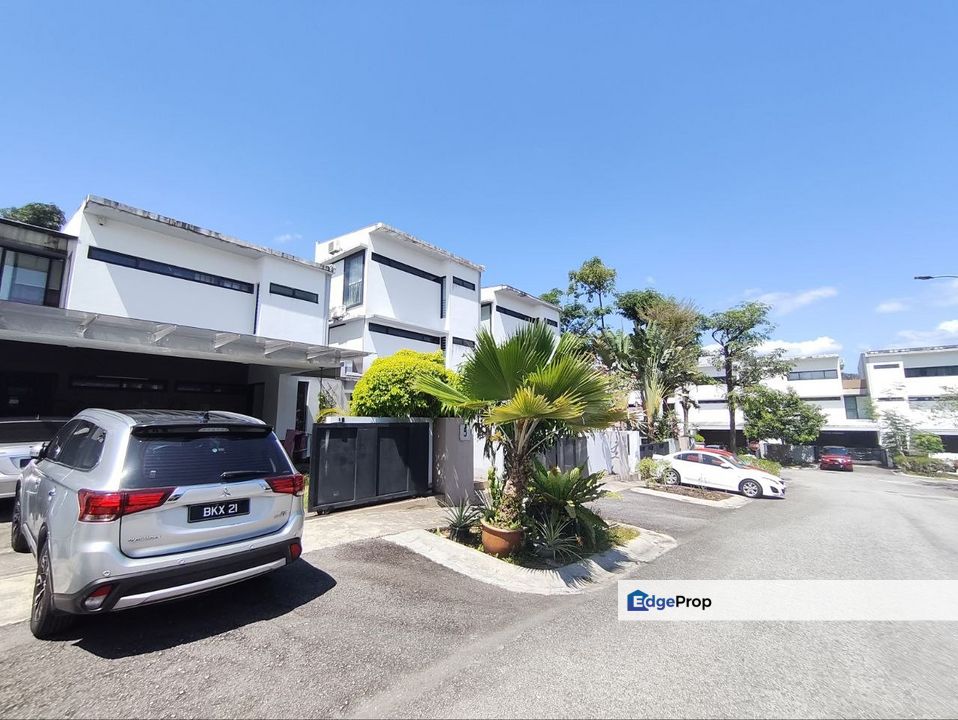 20 Trees Residences Melawati — 3 Storey Super Link Home for Sale , Selangor, Taman Melawati