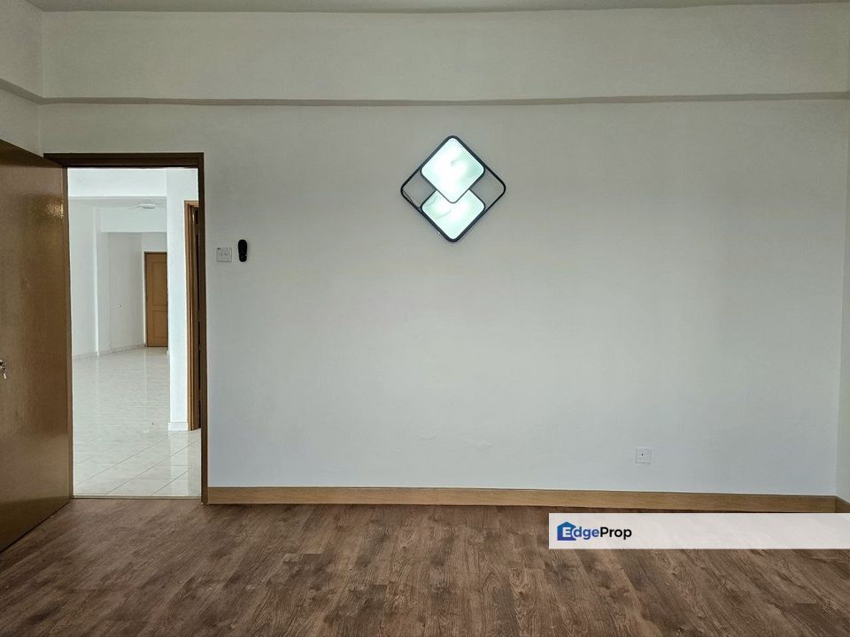 Tiara Kelana Condominium @ Kelana Jaya , Selangor, Petaling Jaya