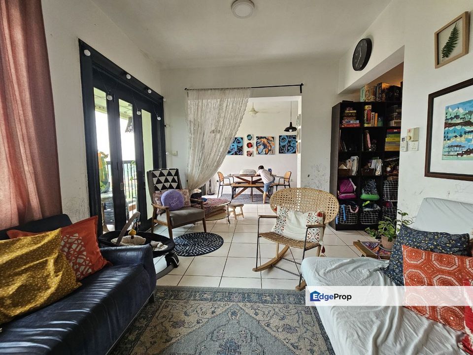 Armanee Duplex Condo in Damansara Damai For Sale Facing Open Green Space., Selangor, Damansara Damai