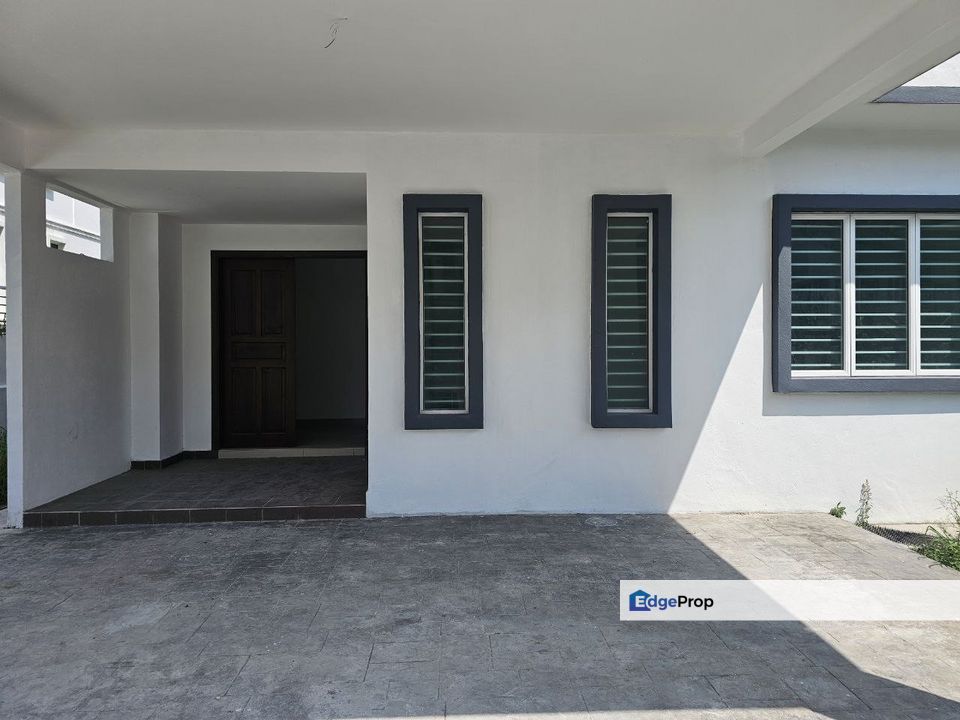 Hillview Residence, Bandar Teknologi Kajang Selangor - Spacious Double Storey Semi-D Home, Selangor, Semenyih
