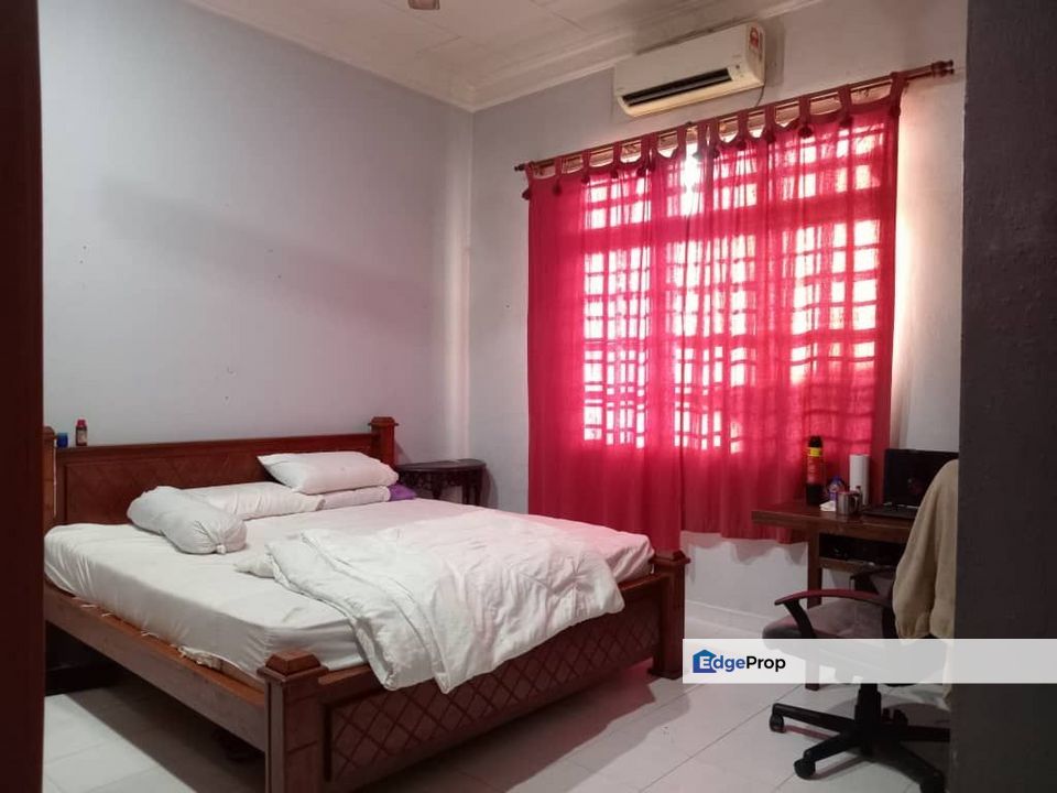 TAMAN MUTIARA, JLN PENGKALAN CHEPA, KOTA BHARU, KELANTAN BANGLO SETINGKAT , Kelantan, Kota Bharu