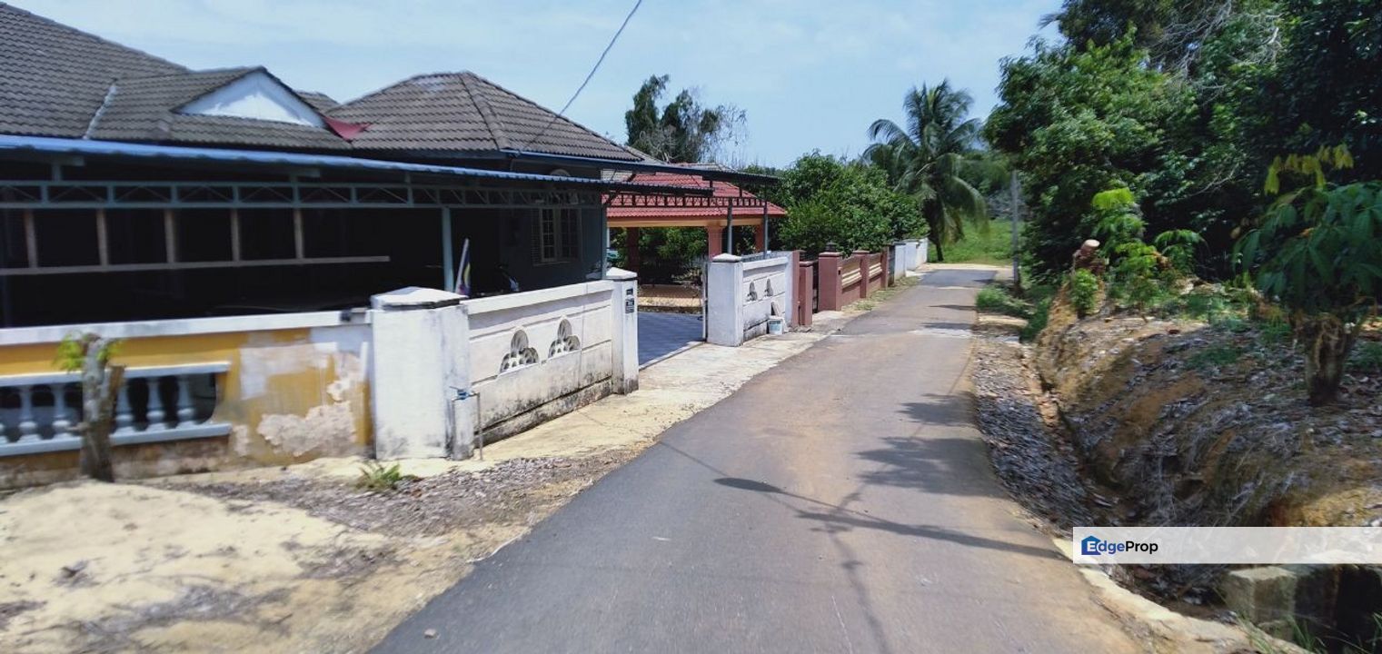 BUKIT MERAH, TANAH MERAH, KELANTAN BANGLO SETINGKAT , Kelantan, Tanah Merah