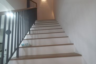 Alura @ Bandar Bukit Raja