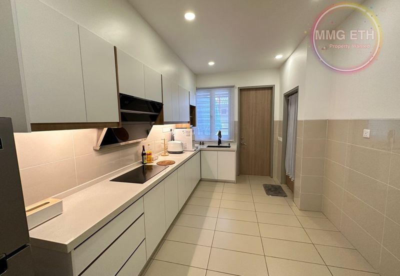 Ayra @ Bandar Bukit Raja