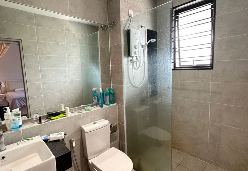 Ayra @ Bandar Bukit Raja