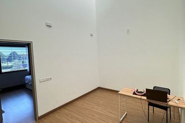 Ayra @ Bandar Bukit Raja