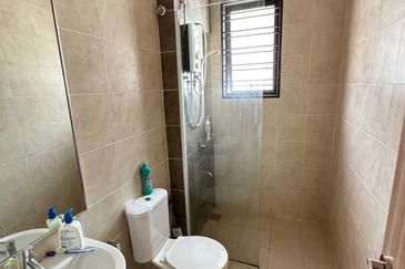 Ayra @ Bandar Bukit Raja