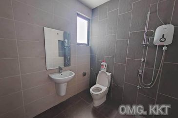 ATHIRA, Bandar Bukit Raja