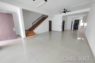 ATHIRA, Bandar Bukit Raja