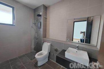 ATHIRA, Bandar Bukit Raja