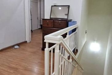 Avira @ Bandar Bukit Raja