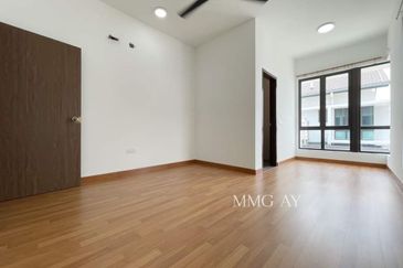 ATHIRA, Bandar Bukit Raja