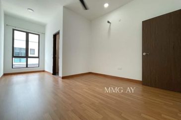 ATHIRA, Bandar Bukit Raja