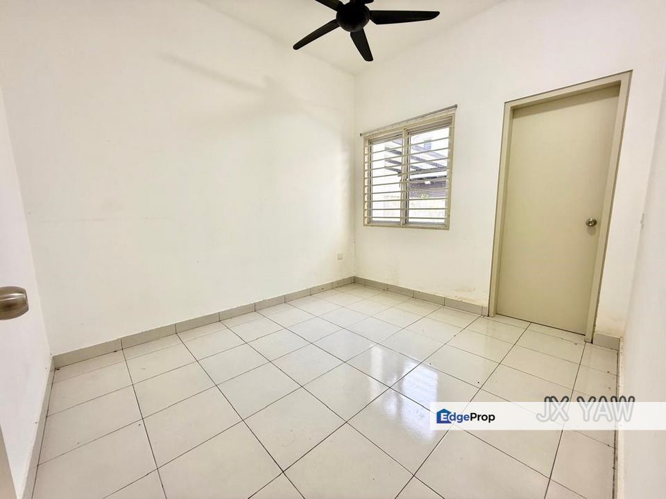 Bandar Bukit Raja Elsa Landed For Sale Basic Unit Fully Furnished Below Market Price, Selangor, Klang
