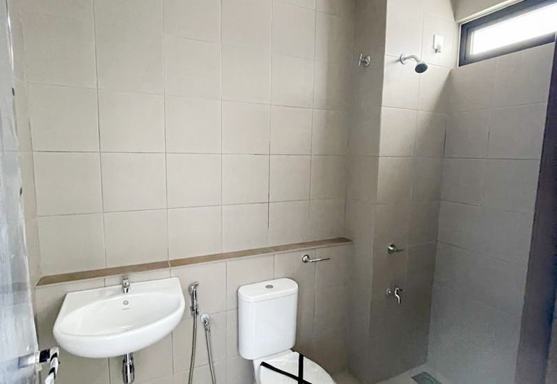 Nadira 3 @ Bukit Raja