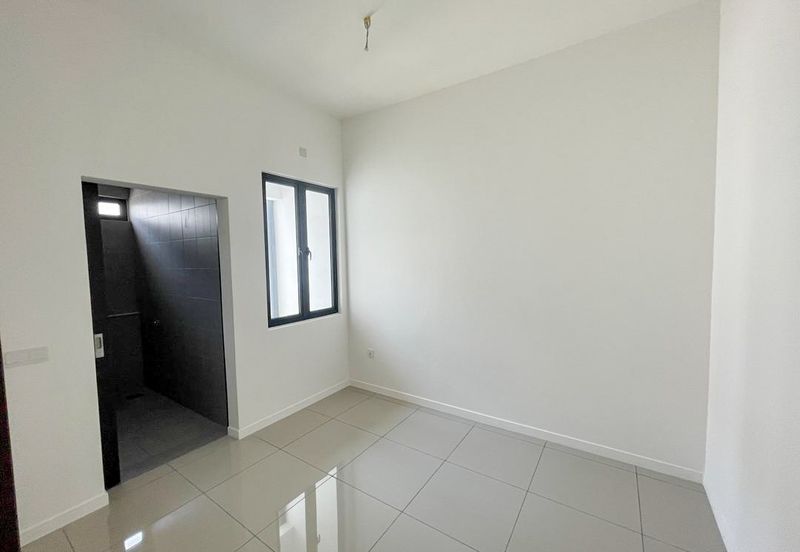 Nadira 3 @ Bukit Raja