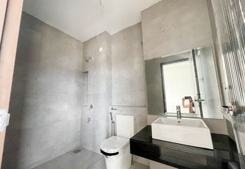 Nadira 3 @ Bukit Raja