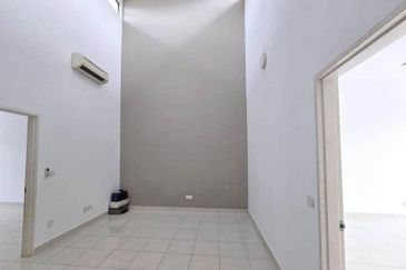 Setia Indah 9, Setia Alam