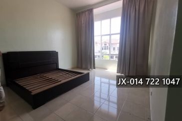 Setia Indah 9, Setia Alam