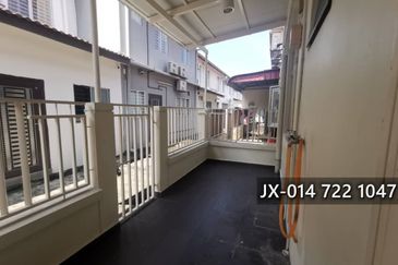 Setia Indah 9, Setia Alam