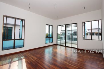 Setia Alam Setia Utama 1