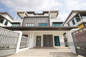 Setia Alam Setia Utama 1