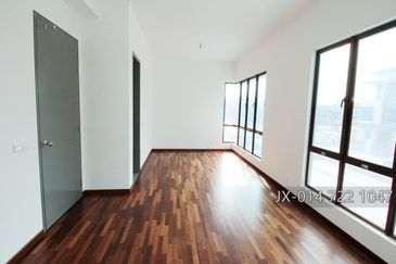 Setia Alam Setia Utama 1