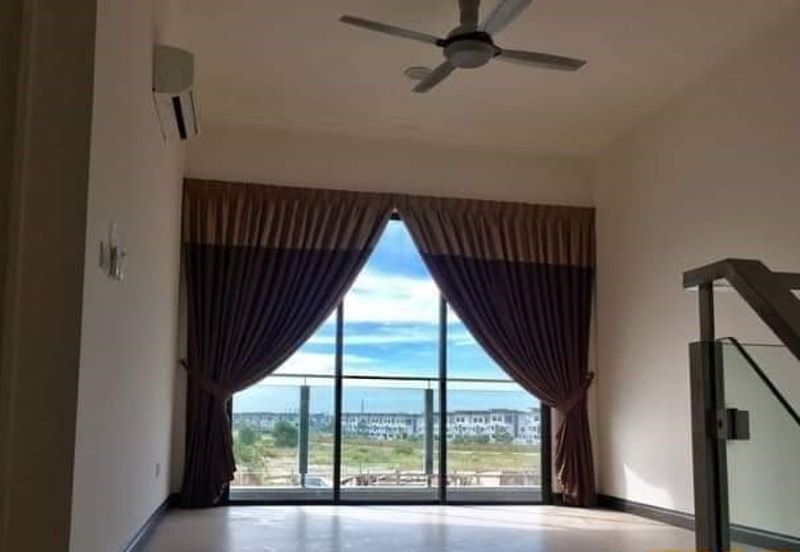 Anggun, Alam Nusantara