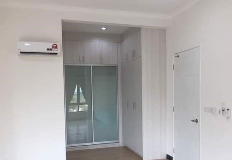 Anggun, Alam Nusantara