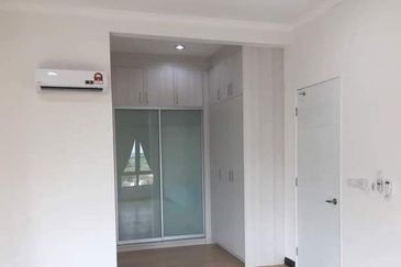 Anggun, Alam Nusantara