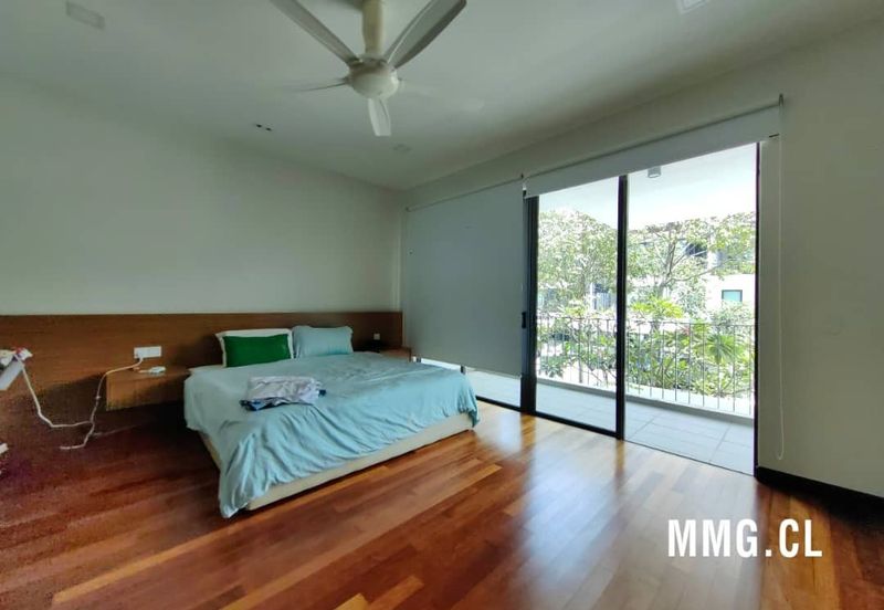 Duta Villa, Setia Alam