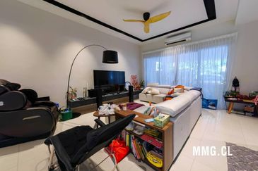 Duta Villa, Setia Alam