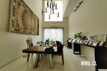 Duta Villa, Setia Alam