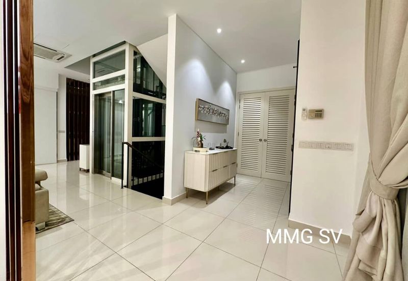 Duta Villa, Setia Alam