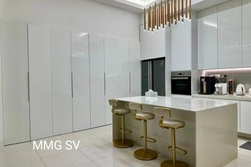 Duta Villa, Setia Alam