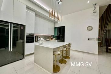 Duta Villa, Setia Alam