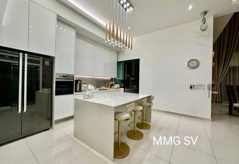 Duta Villa, Setia Alam