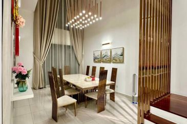 Duta Villa, Setia Alam