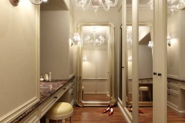 Duta Villa, Setia Alam